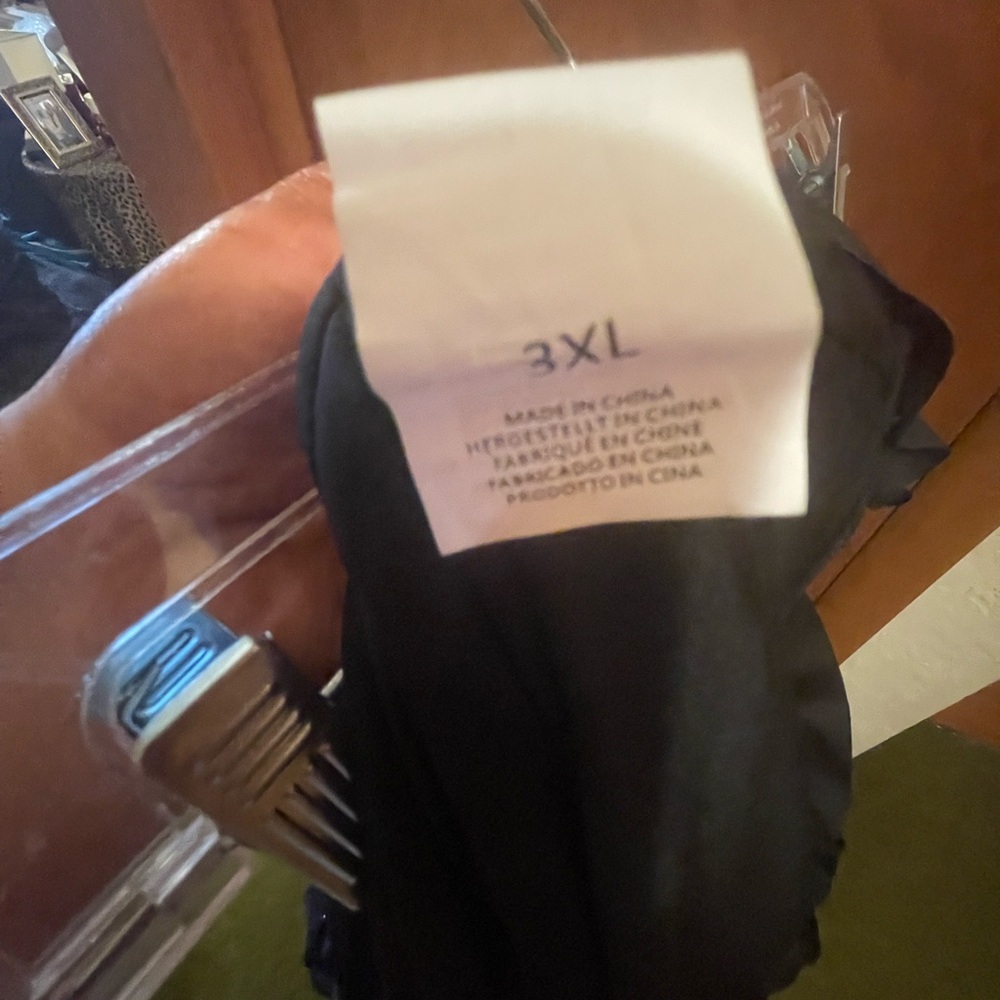 My Charmo Scalloped One Piece Swimsuit Size 3XL Black Ruched Side Slimming NWT - Picture 3 of 7